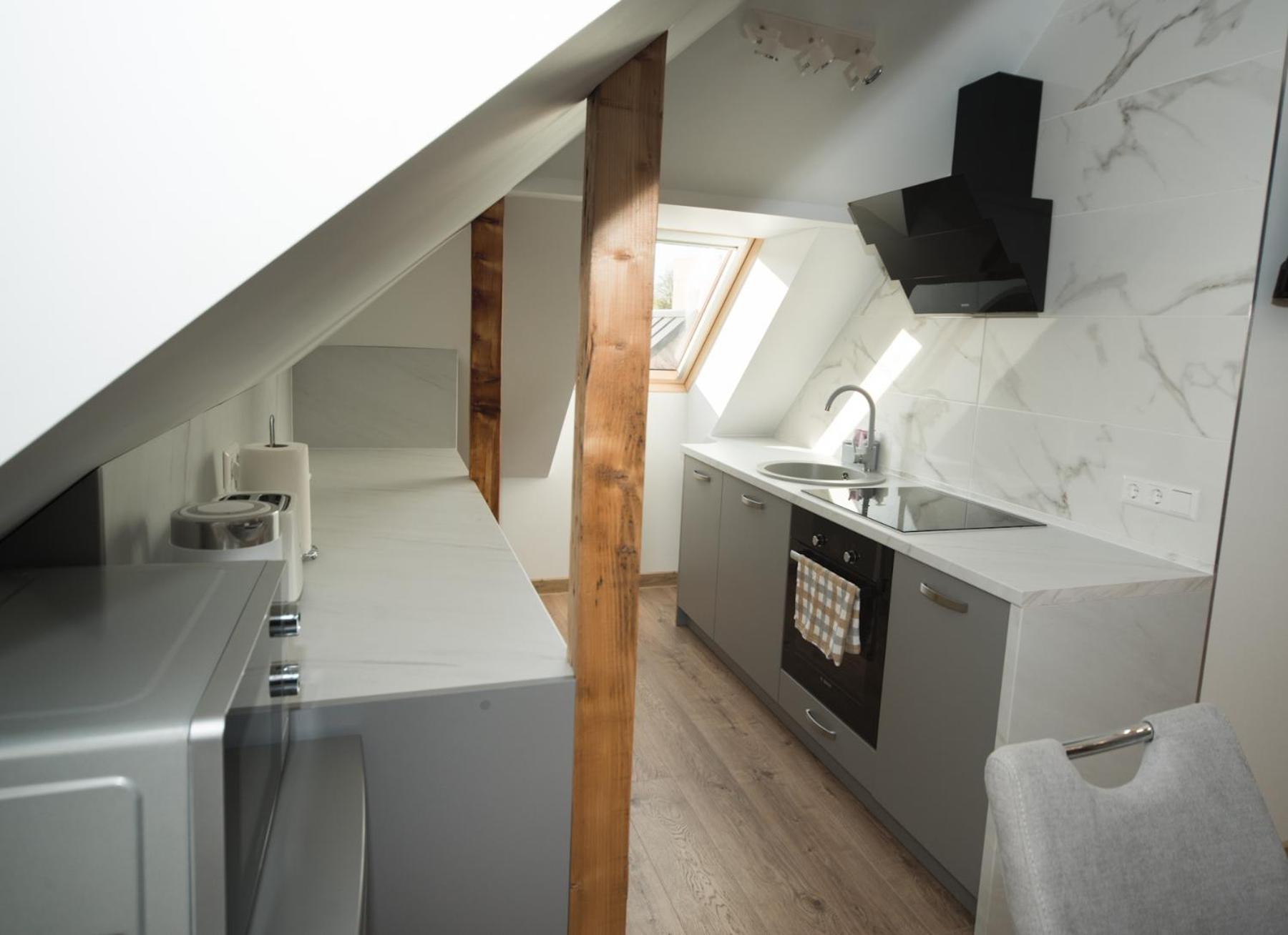 Petro Delux Apartments Каунас Екстериор снимка