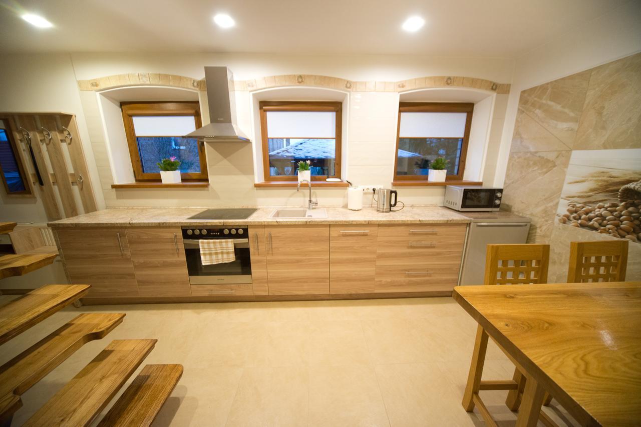 Petro Delux Apartments Каунас Екстериор снимка